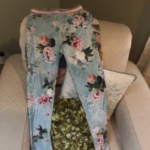 Floral leggings